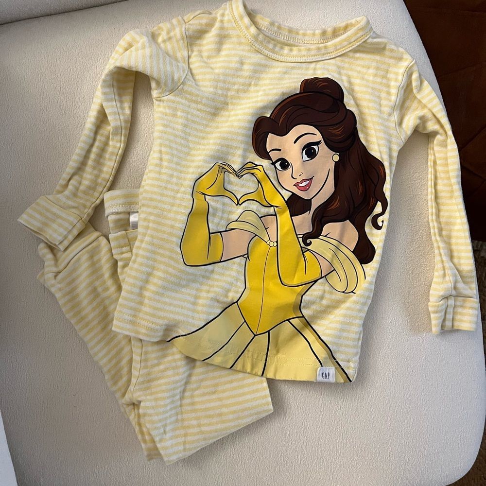 Gap × Disney Baby Organic Brushed Cotton Princess PJ Set- Belle size 3 years - Picture 3 of 6